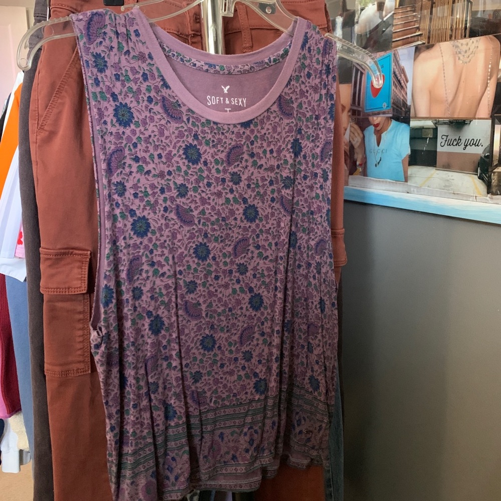 American Eagle soft & sexy floral top